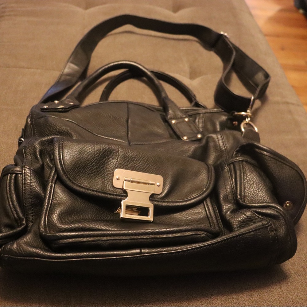 Shoulder bag